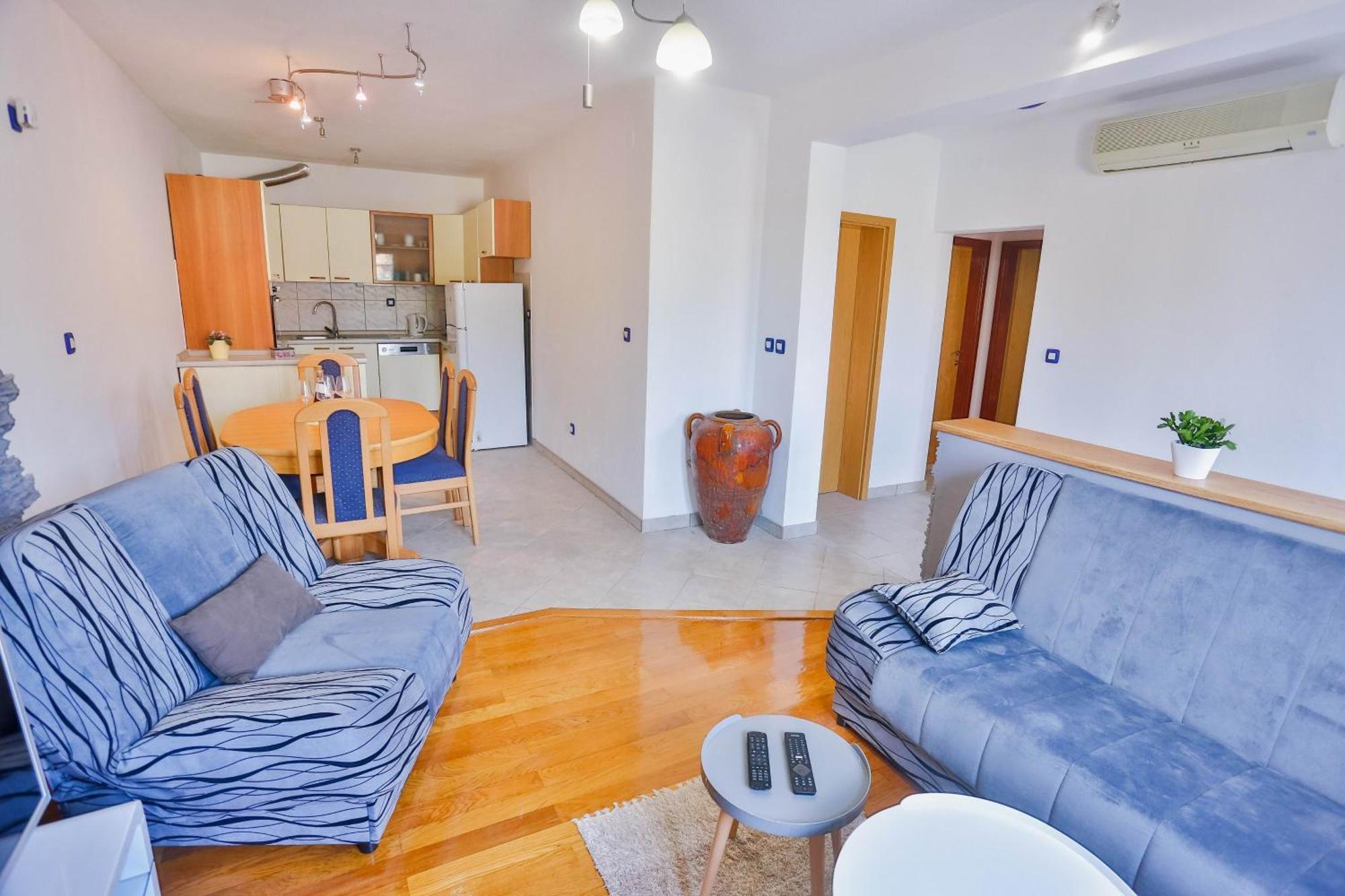 Apartments With A Parking Space Sutivan, Brac - 752 Room photo